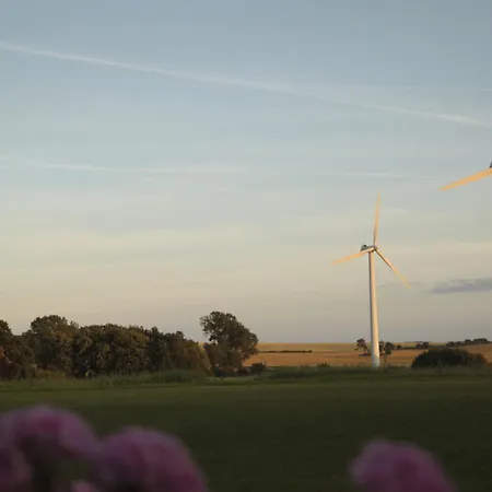 Oda ve Kahvaltı Quistgaarden 3*