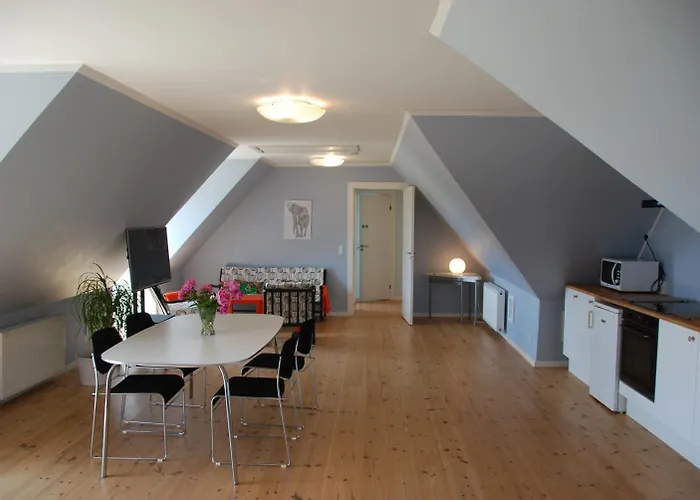 Quistgaarden Bed & Breakfast 3*